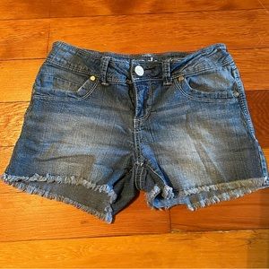 Jean shorts Size: 5/6